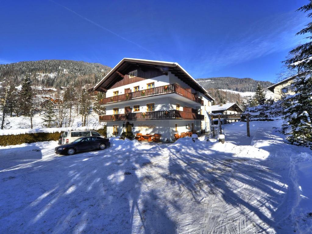 Pension Isabella Бад Кляйнкирххайм Экстерьер фото